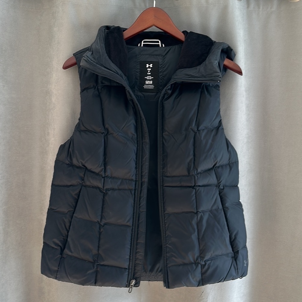 Under Armour ColdGear Puffer Vest – Women’s Small - Picture 5 of 7